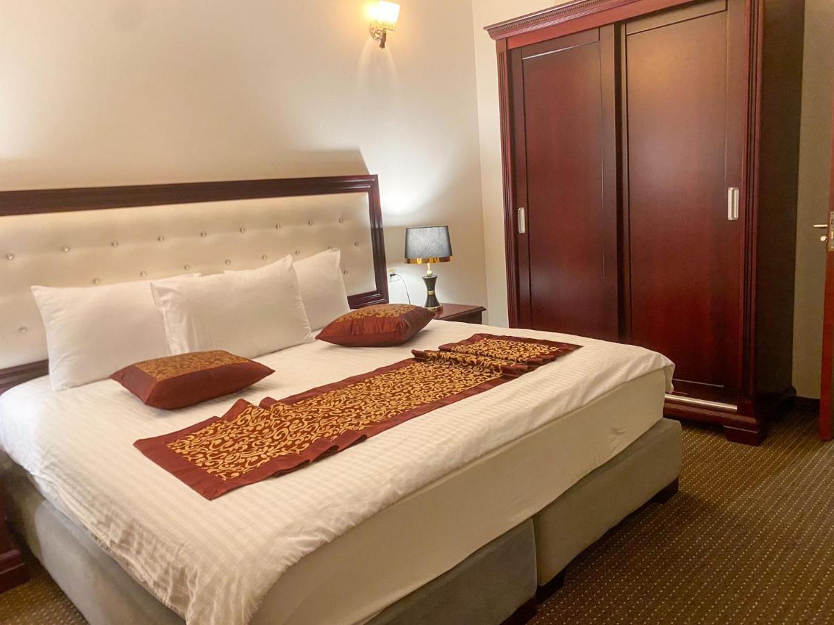 Abu Mazen Hotel Хеброн Екстериор снимка