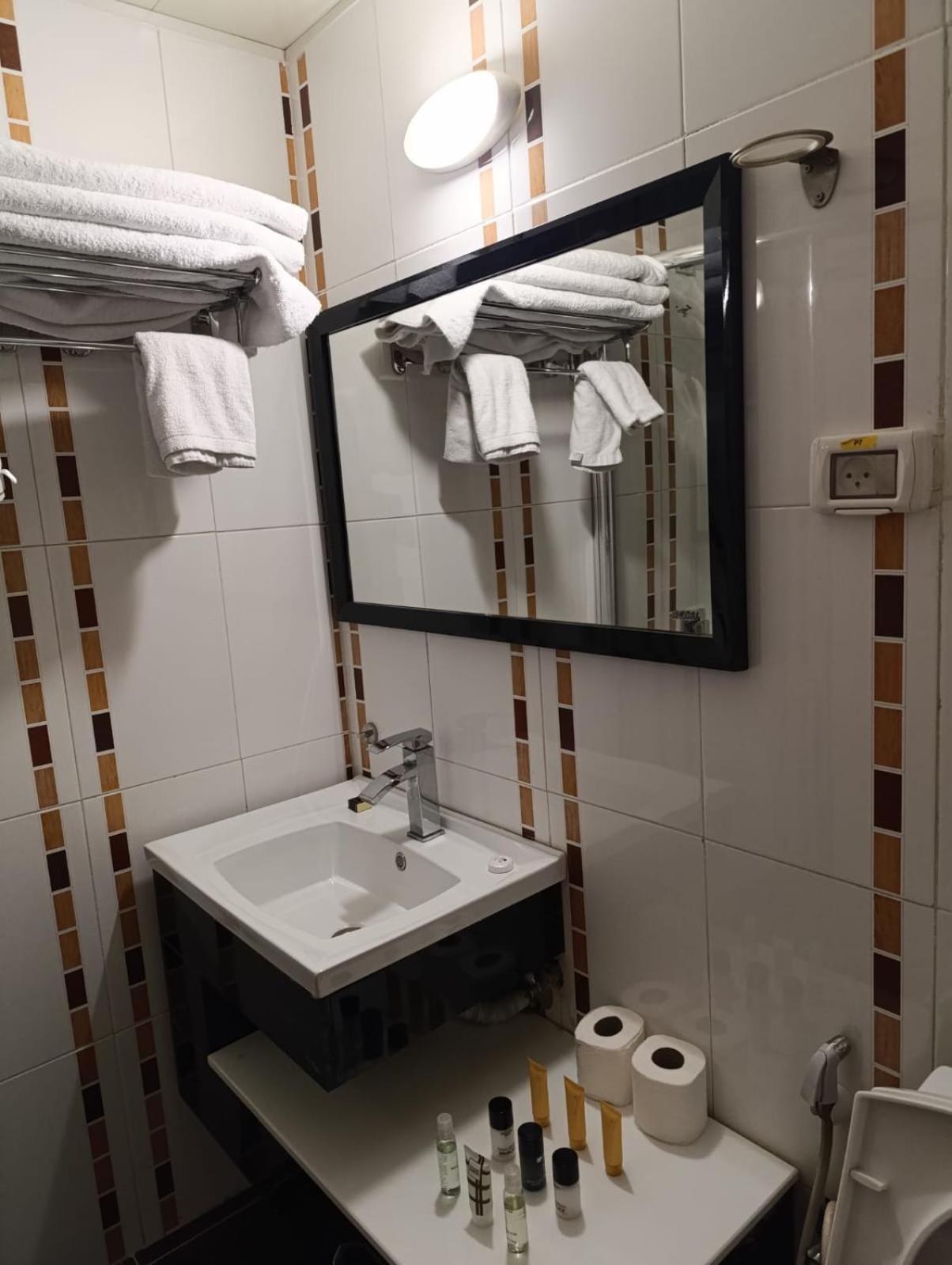 Abu Mazen Hotel Хеброн Екстериор снимка