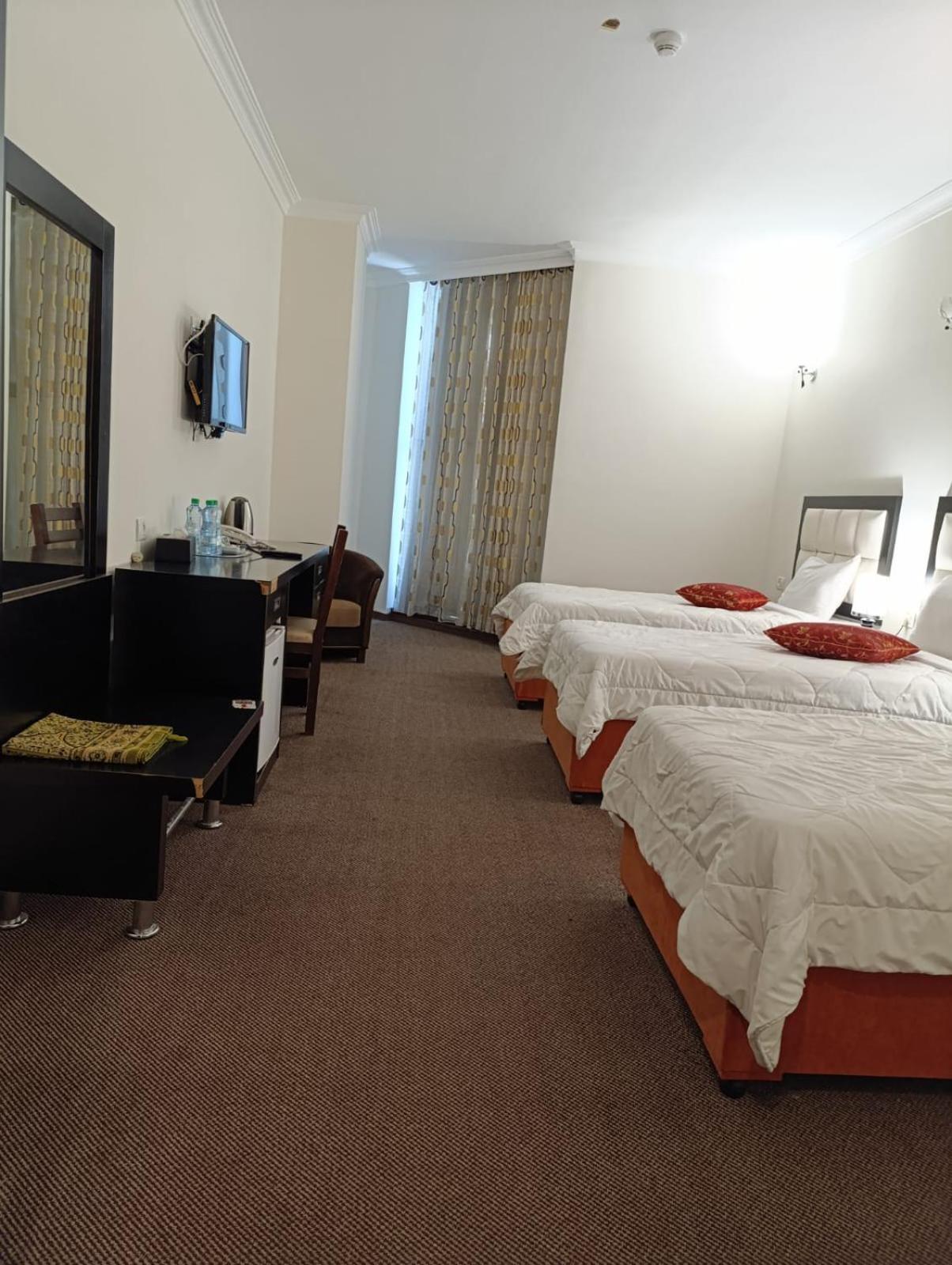 Abu Mazen Hotel Хеброн Екстериор снимка